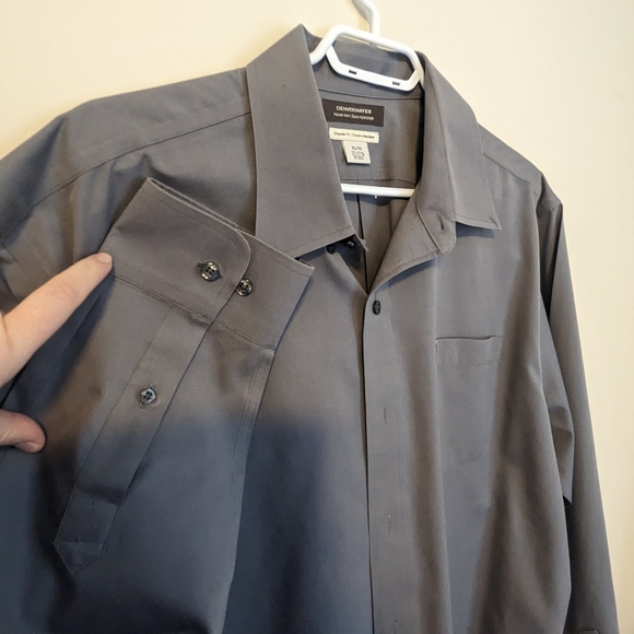 DENVER HAYES Men's Long Sleeve Classic Fit Oxford Shirt - Picture 3 of 4